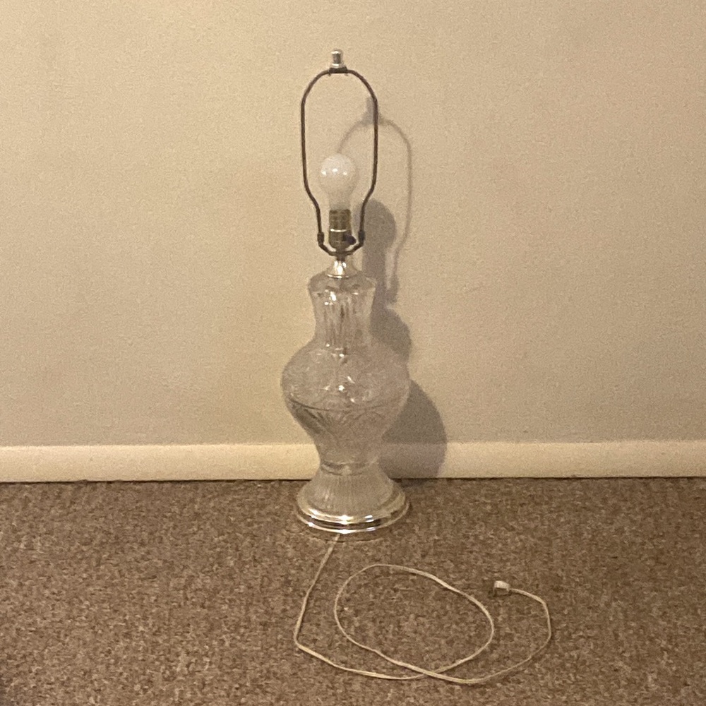 [2/2] Glass table lamp, good condition for living room spaces, bedrooms, etc […